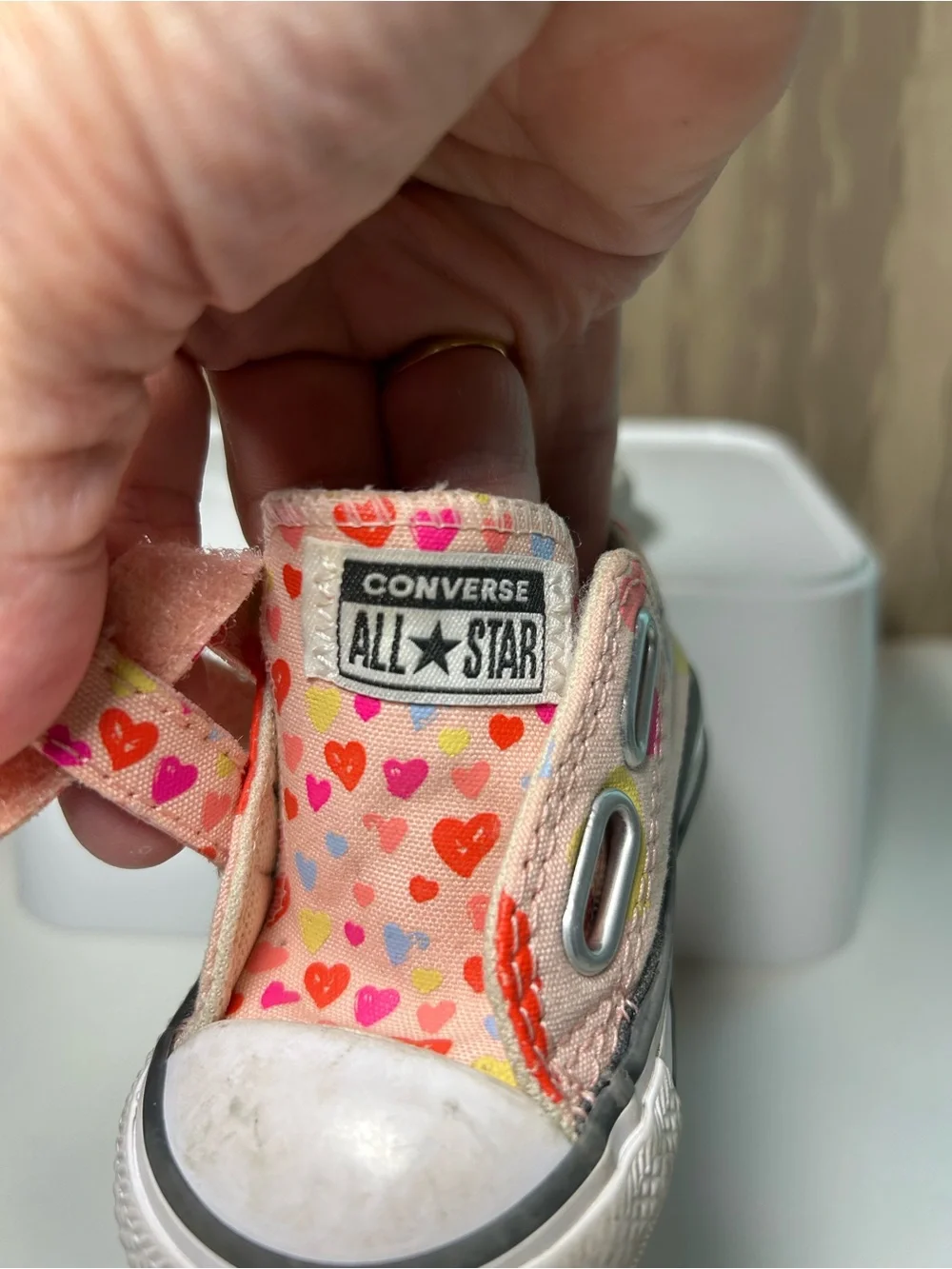 Converse All Star Canvas Baby 2 Sneakers Pink Hearts Velcro Classic CTAS